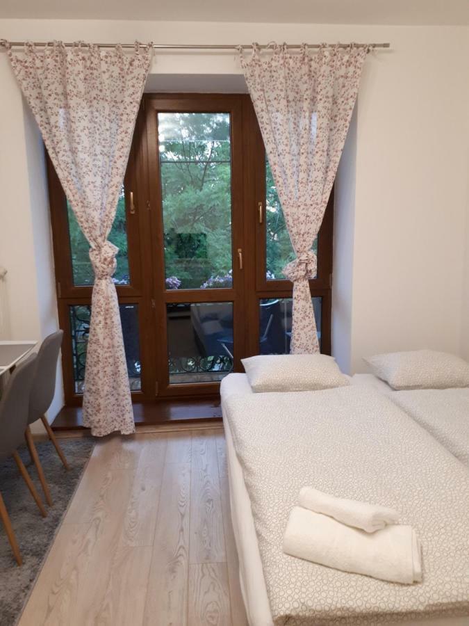 Emily Apartment Кошице Екстериор снимка